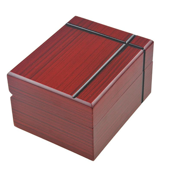 Showing Watches Pack Box