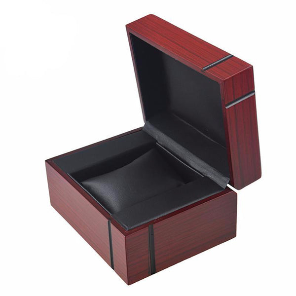 Showing Watches Pack Box